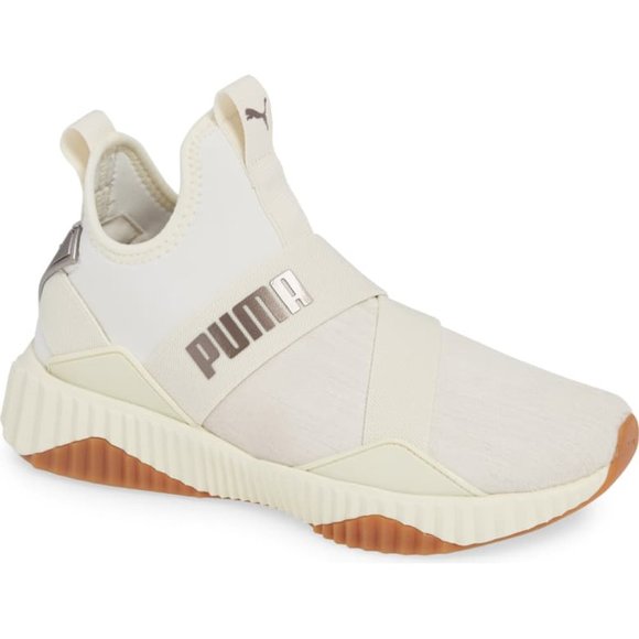 puma defy mid luxe